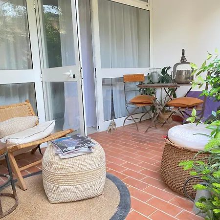 Con Giardino بيت ضيافة