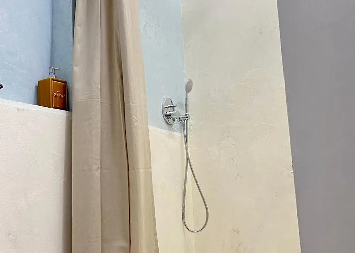 Con Giardino Konukevi