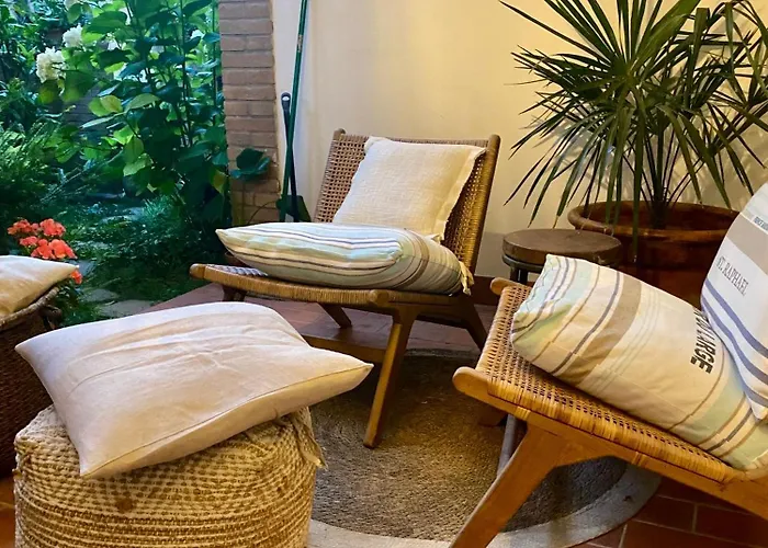 Konukevi Con Giardino Ravenna